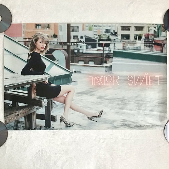 RARE Taylor Swift 2014 Official 1989 Poster Merch - Picture 5 of 9